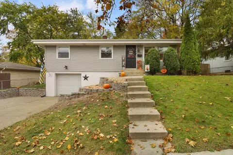330 Debbie, Waukesha, WI 53189