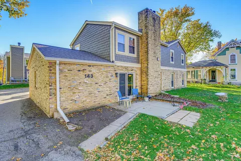 143 W College Ave #B, Waukesha, WI 53186
