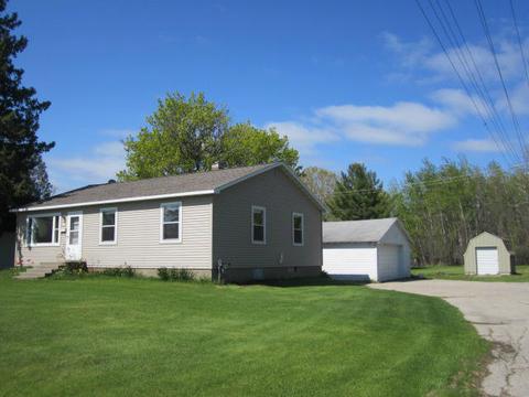 4321 10th, Menominee, MI 49858 photo 1