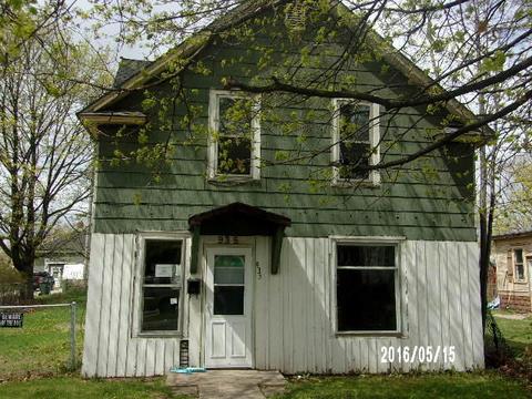 935 Stephenson Ave, Escanaba, MI 49829 photo 1