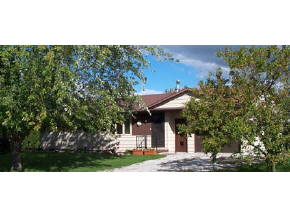 365 Laura Ct, Wrightstown, WI 54180 photo 1