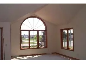 3217 E Sableridge Dr, Appleton, WI 54914 photo 1