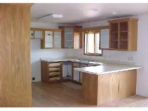 1013 E Robin Ln, Shawano, WI 54166 photo 1