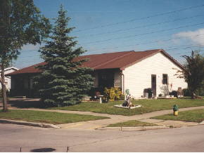 1556 E Sylvan Ave, Appleton, WI 54915 photo 1