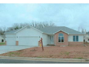 213 Burning Tree Ct, Wrightstown, WI 54180 photo 1
