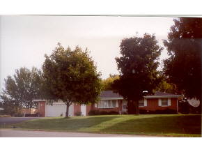 17 Kurt Ave, Appleton, WI 54915 photo 1
