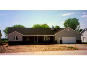 4425 N Clayhill Dr, Appleton, WI 54911 photo 1