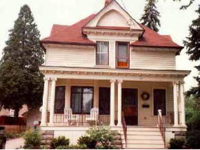 808 E Washington St, Appleton, WI 54911 photo 1