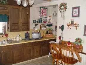 1533 N Hall Ave, Appleton, WI 54911 photo 1
