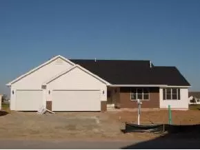 4740 N Altamont Dr, Appleton, WI 54913 photo 1
