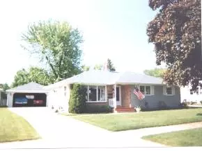 1301 E Lindbergh St, Appleton, WI 54911 photo 1