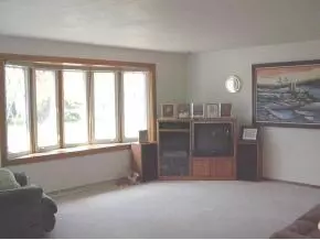 2004 E Lourdes, Appleton, WI 54915 photo 1