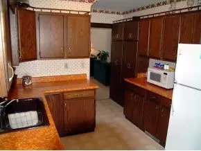338 W Brewster St, Appleton, WI 54911 photo 1