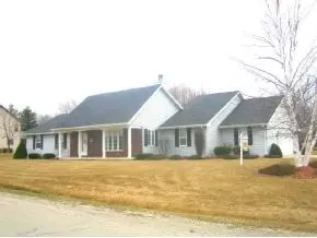 1395 Seneca Dr, Appleton, WI 54914 photo 1