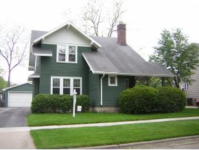 915 E Franklin St, Appleton, WI 54911 photo 1