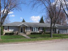 1806 N Elinor St, Appleton, WI 54914 photo 1