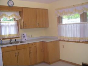 814 E Harrison St, Appleton, WI 54915 photo 2