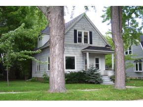 920 E Franklin St, Appleton, WI 54911 photo 1
