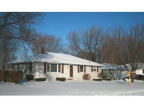 2640 W 4th St, Appleton, WI 54914 photo 1