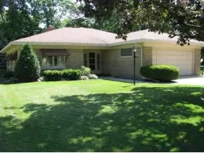 130 Cherry Ct, Appleton, WI 54915 photo 1