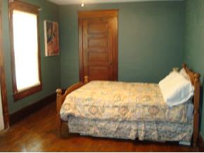 924 E Franklin St, Appleton, WI 54911 photo 9