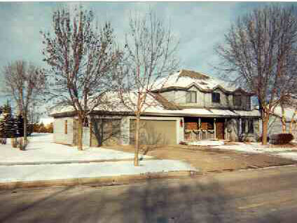 1014 E Capitol Dr, Appleton, WI 54911 photo 1