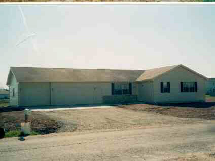 w5548 Ryan Street, Appleton, WI 54915 photo 1