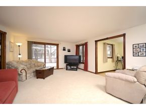 422 Turner St, Wrightstown, WI 54180 photo 9