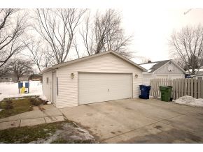 422 Turner St, Wrightstown, WI 54180 photo 11