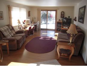 1723 S Sundown Ln, Appleton, WI 54915 photo 2