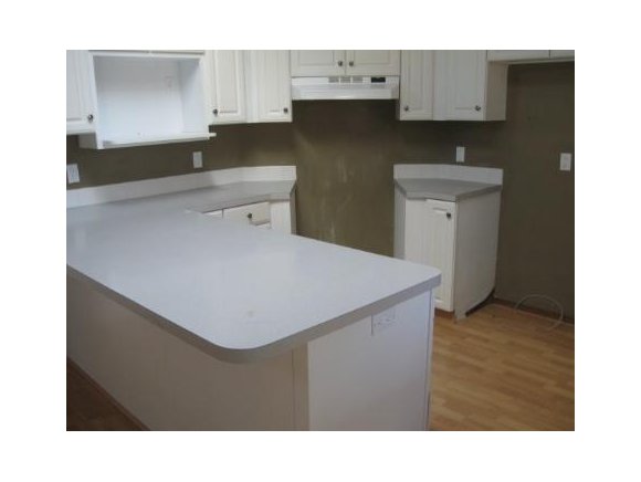 3316 Blueberry, Appleton, WI 54915 photo 2