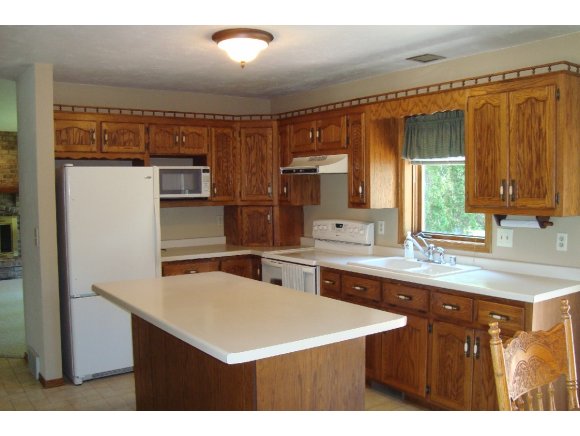 20 Greves Ct, Appleton, WI 54914 photo 2