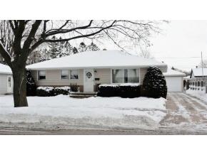 712 S Schaefer St, Appleton, WI 54915 photo 1
