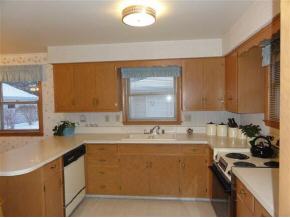 712 S Schaefer St, Appleton, WI 54915 photo 6