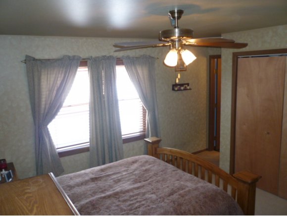 2000 W Jonathon Dr, Appleton, WI 54914 photo 12