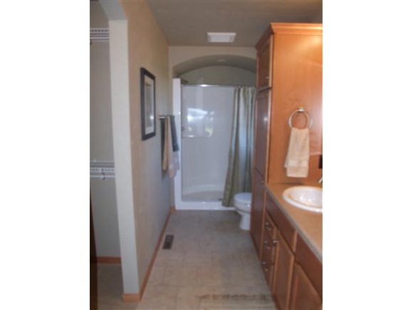 4866 Corsican Pine Dr, Appleton, WI 54913 photo 11