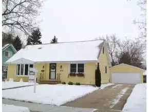 836 E Lindbergh St, Appleton, WI 54911 photo 1