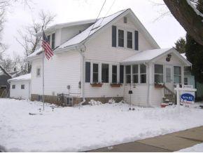 829 W Spring St, Appleton, WI 54914 photo 1