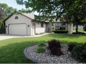 2365 W Glendale Ave, Appleton, WI 54913 photo 1