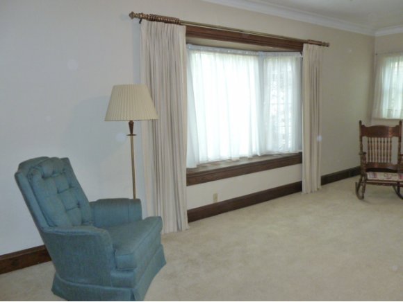1922 N Oneida St, Appleton, WI 54911 photo 9