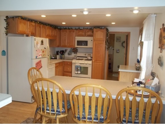 811 Paramount, Chilton, WI 53014 photo 3