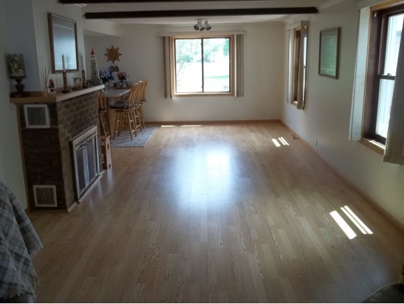 811 Paramount, Chilton, WI 53014 photo 14