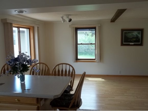 811 Paramount, Chilton, WI 53014 photo 19