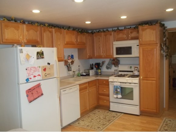 811 Paramount, Chilton, WI 53014 photo 2