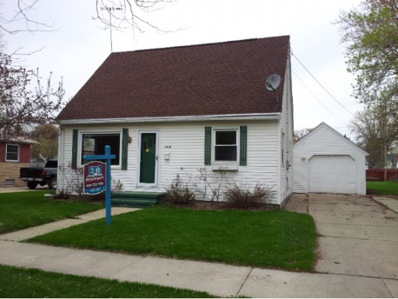 1418 W 8th St, Appleton, WI 54914 photo 1