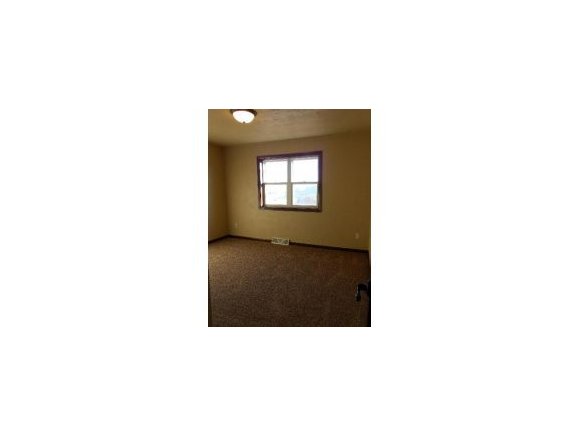 4890 W Corsican Pine Dr, Appleton, WI 54913 photo 18