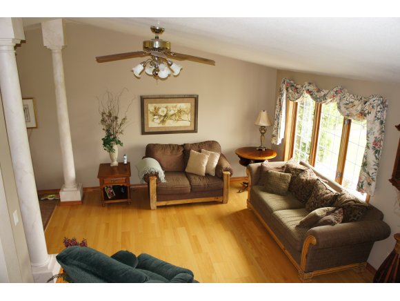 w6053 Garnet Drive, Appleton, WI 54915 photo 10