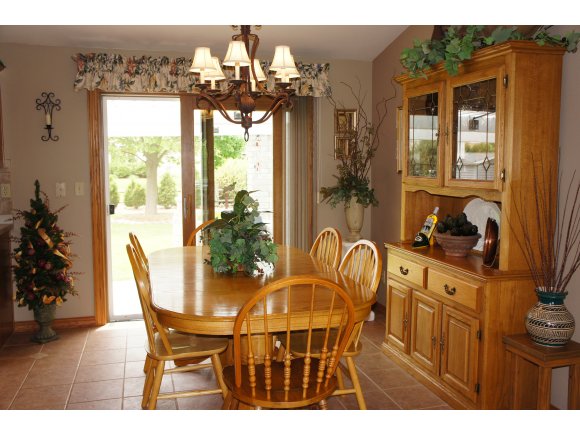 w6053 Garnet Drive, Appleton, WI 54915 photo 13