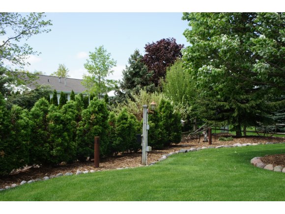 w6053 Garnet Drive, Appleton, WI 54915 photo 4