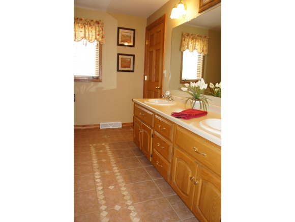 w6053 Garnet Drive, Appleton, WI 54915 photo 18